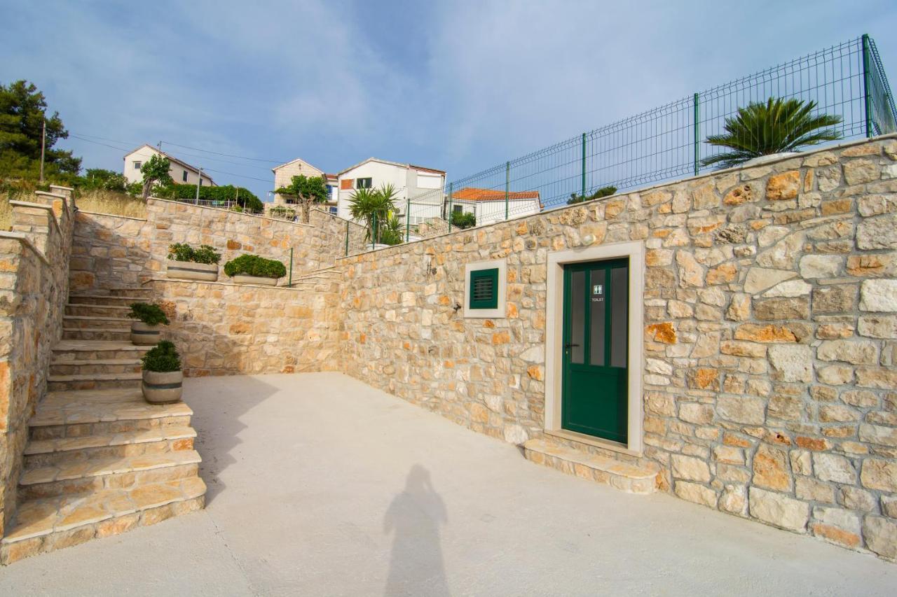 Villa Sanja, Splitska Luaran gambar
