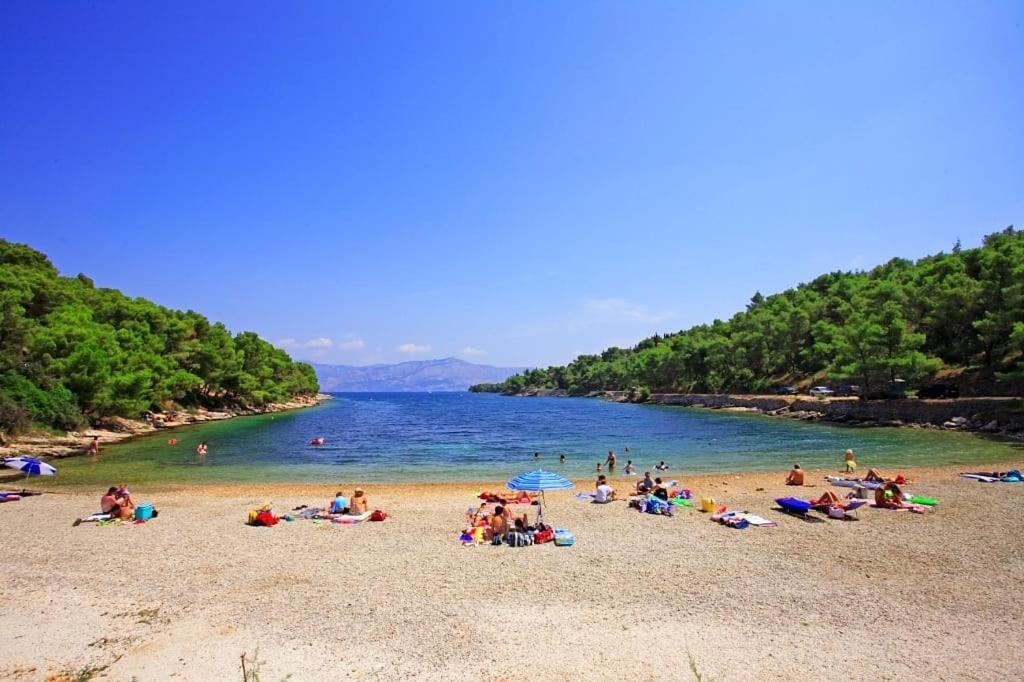 Villa Sanja, Splitska Luaran gambar